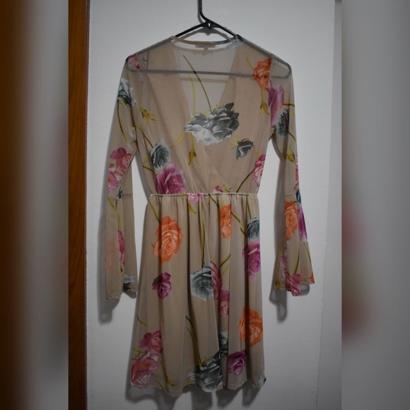 Charlotte Russe Plus Sze Floral Md Wrap Dress | Wrap dress, Dress